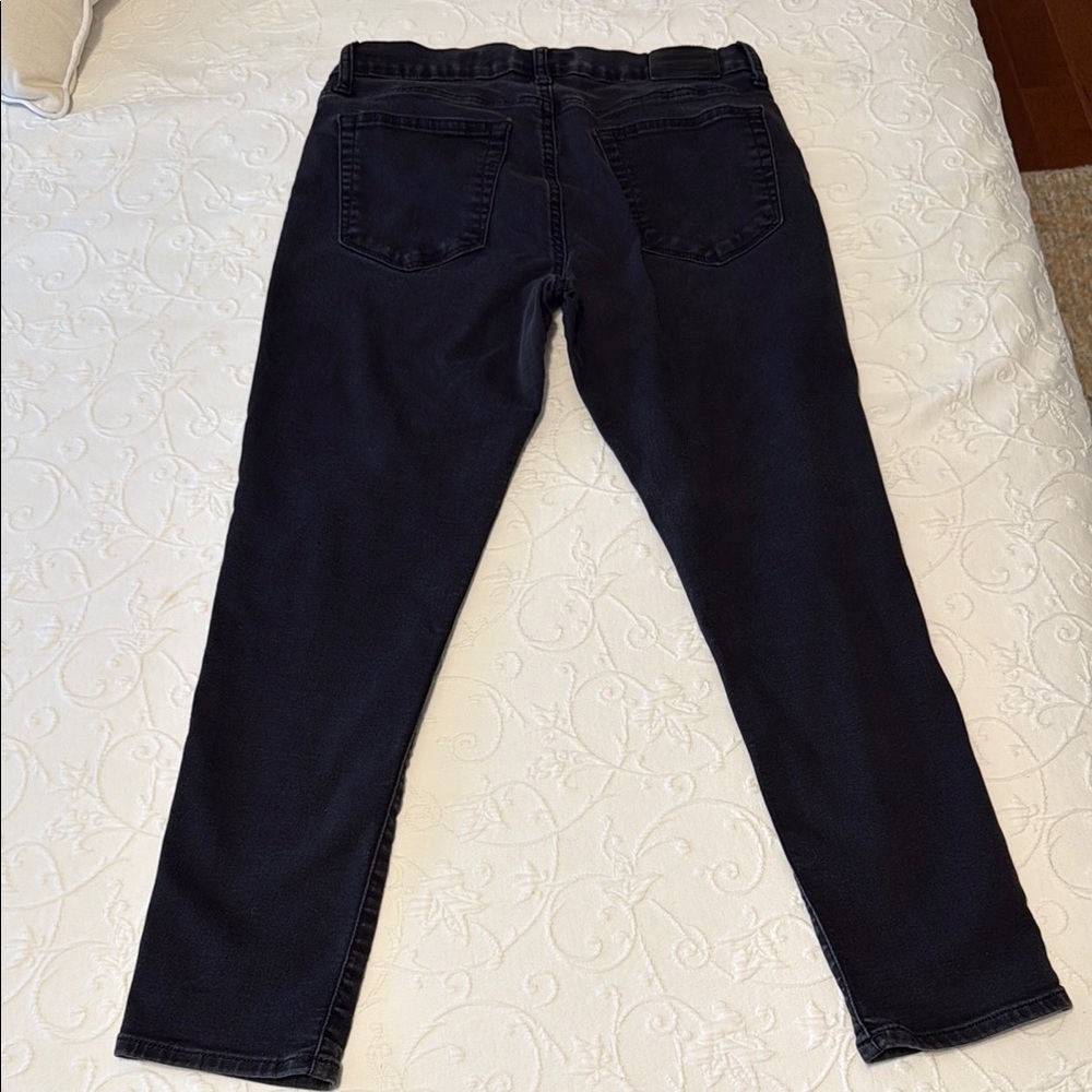 Lucky Brand Black Straight Leg Jeans Timeless Style